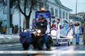 В Сморгони прошло парад-шествие новогодних персонажей