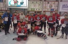Юные хоккеисты из Сморгони стали серебряными призёрами областного турнира "Золотая шайба".