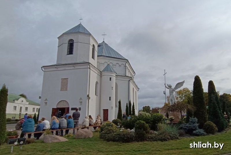 Помнік гісторыі і храм людскіх сэрцаў Помнік гісторыі і храм людскіх сэрцаў