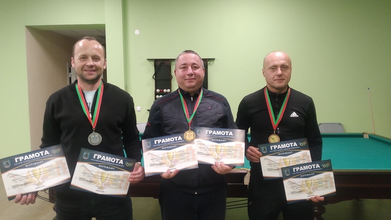 В городе Сморгонь прошли районные соревнования по бильярду среди коллективов физической культуры 1 и 2 групп Сморгонского района.