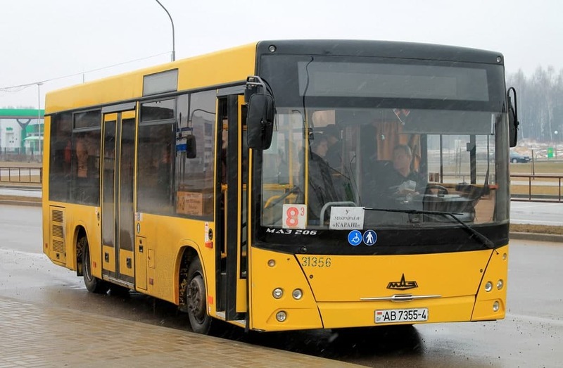 С помощью приложения можно отслеживать перемещение транспорта в Сморгони 