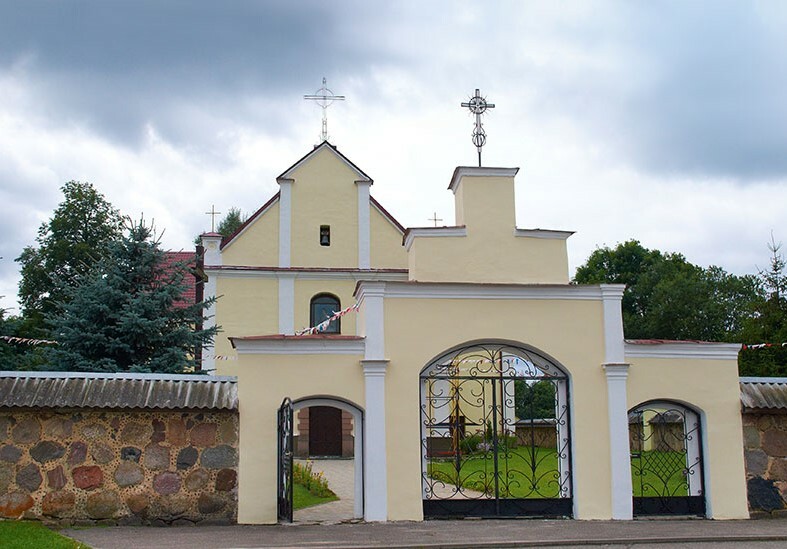 Міжнародны дзень помнікаў і гістарычных мясцінаў. Касцёл Прасвятой Троіцы у Жодзішках Міжнародны дзень помнікаў і гістарычных мясцінаў. Касцёл Прасвятой Троіцы у Жодзішках
