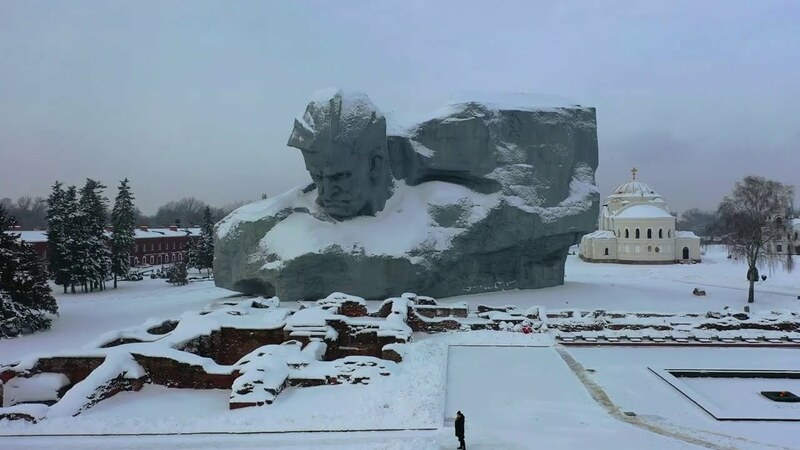 Учащиеся 10-11 классов смогут путешествовать по стране бесплатно Учащиеся 10-11 классов смогут путешествовать по стране бесплатно